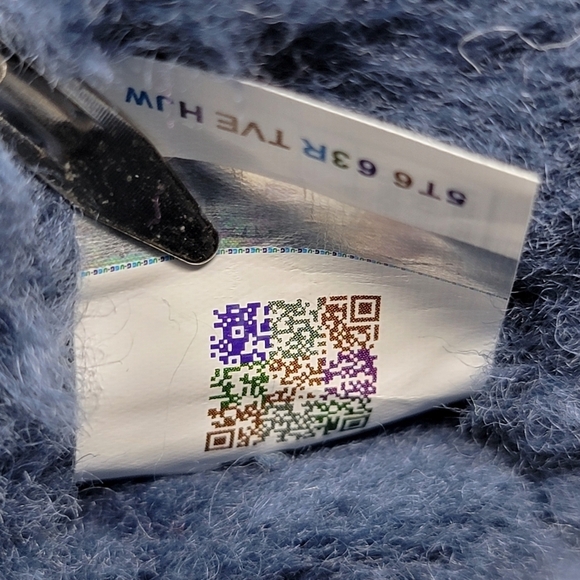 UGG Classic Mini II Velvet Fashion Winter Boot Big Girl Size 4 Blue 1142070K New - Picture 11 of 13